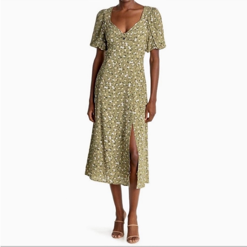 ASTR Green floral midi dress